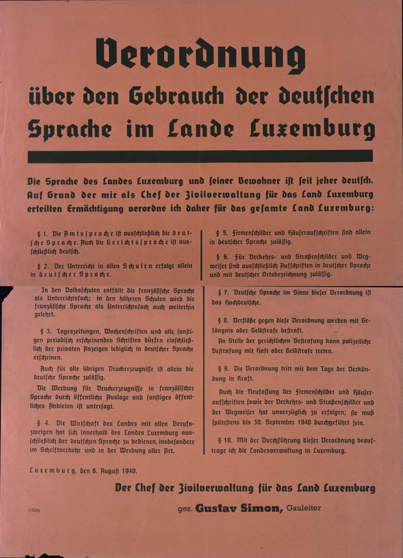 Oberer Teil eines rötlichen Plakats in Fraktur: „Verordnung über den Gebrauch der deutschen Sprache im Lande Luxemburg“